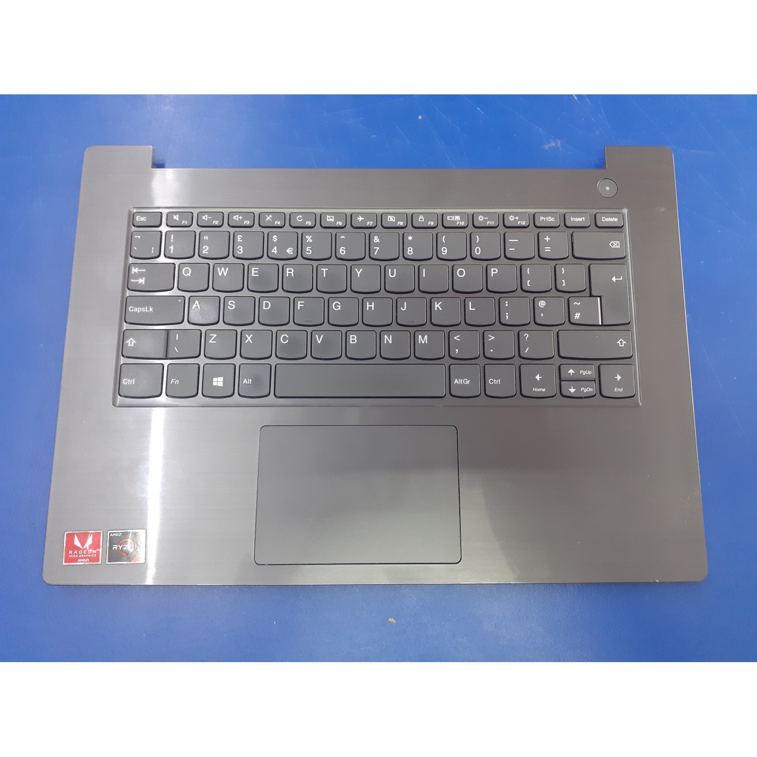 Palmrest cu touchpad si tastatura fara iluminare LENOVO Ideapad V330-14IKB